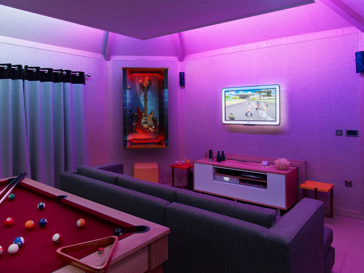 Guitar Display Case baloon' Guitar Guitar Hanger RGB LED Lights for Gibson, Fender, PRS