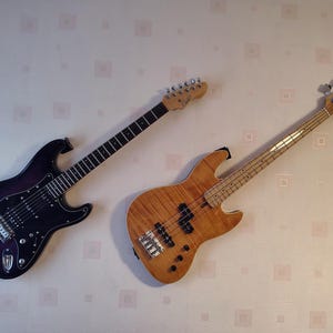 Wall-mounting guitar hanger for horizontal position | Horizontal guitar holder | For Fender, PRS,  Ibanez and other types of electric guitar