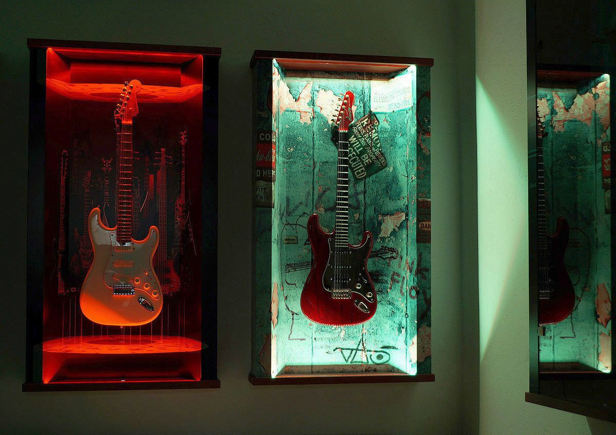 Guitar Display Case guitar Levitation' Guitar Guitar Hanger RGB