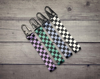 Checkered Lanyard Keychain | Jet Tag Wrist Lanyard