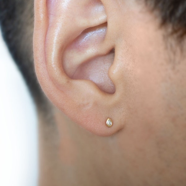 19 Gauge Pear Shaped Diamond Stud Earring, Solitaire Diamond Flat Back Stud, Internally Threaded, 14K Gold Nap Earring - 5mm 6.5mm 8mm