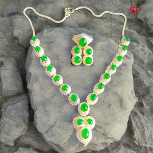 Certified Imperial Green Burmese Jadeite (Grade-A) set