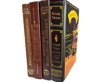4 Books - 1992 Journey to Center of the Earth, 1985 Tom Sawyer, 1991 Robin Hood, 2011 Mark Twain Five Novels Vintage Young Adult Books