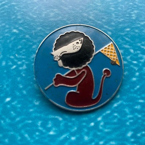 Sovjet-pins broche - leeuw met vlag - gemaakt in de USSR - vintage Sovjet-collectible pins - kinderachtige metalen knopen - retro Sovjet-pins