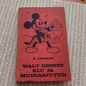 Libro de cuentos de hadas y la vida de Walt Disney en estonio. Impreso en la URSS. Libro de la época soviética de 1973. ¡Idea para regalar! Libro coleccionable. Muy buen estado