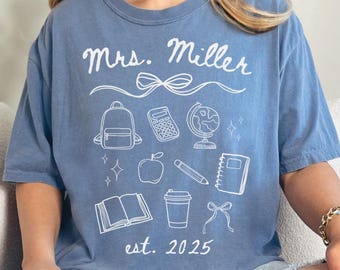 CUSTOM Teacher Shirt Teacher Bow Doodle Shirt For Teacher Gift for New Teacher Tshirt Doodle Teacher Shirt Personalized Teacher Gift Bow Tee