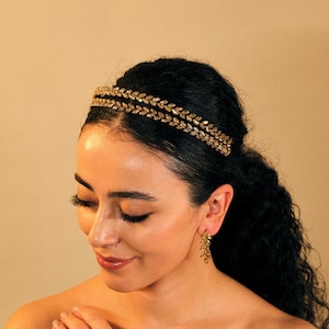 Gold Crystal Leaf Bridal Headband: Elegant Wedding Hair Accessory