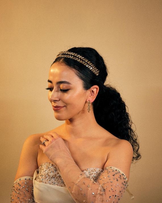 Gold Crystal Leaf Bridal Headband: Elegant Wedding Hair  display picture 2