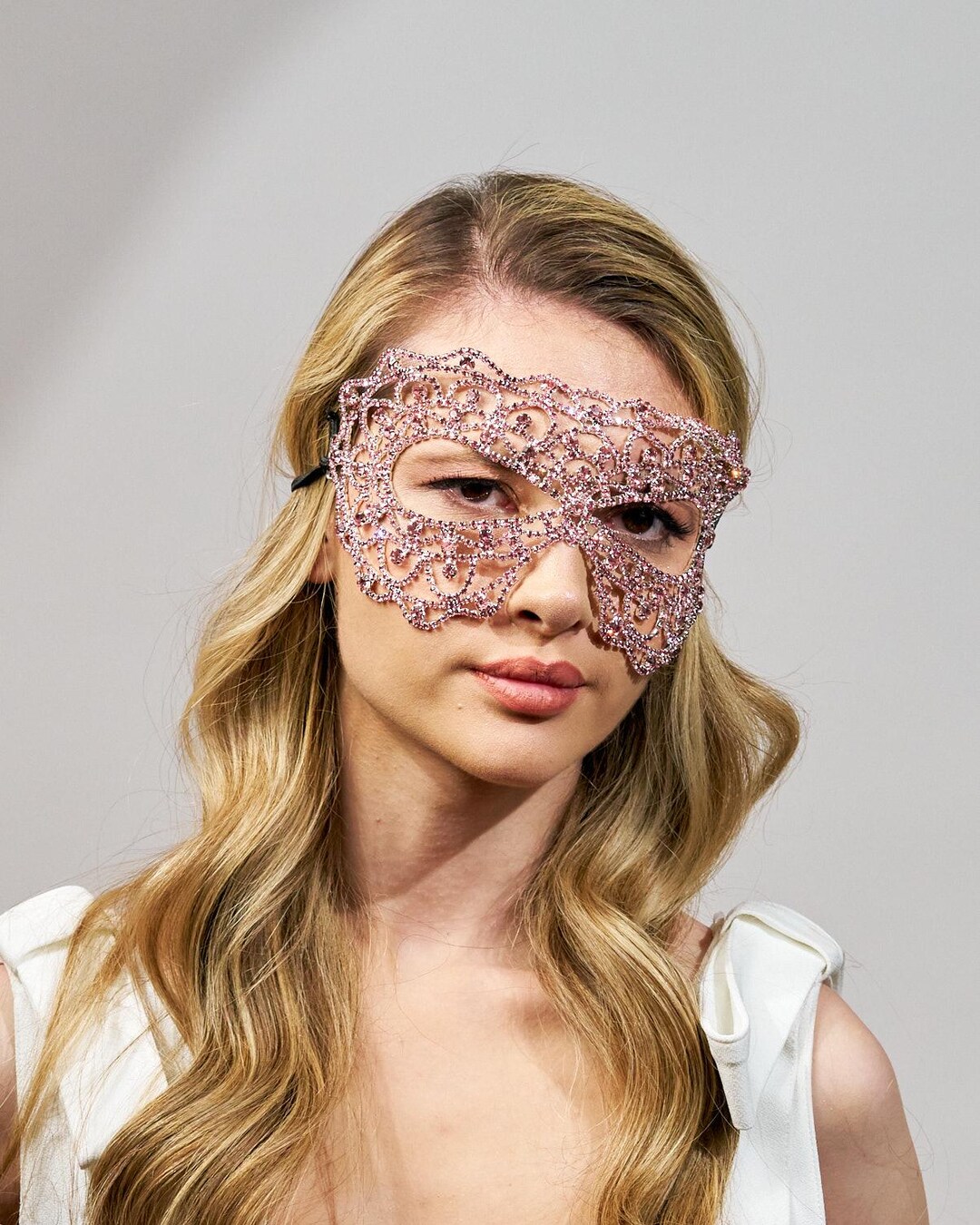 Pink Rhinestone Masquerade Mask With Matching Earrings for Festivals ...