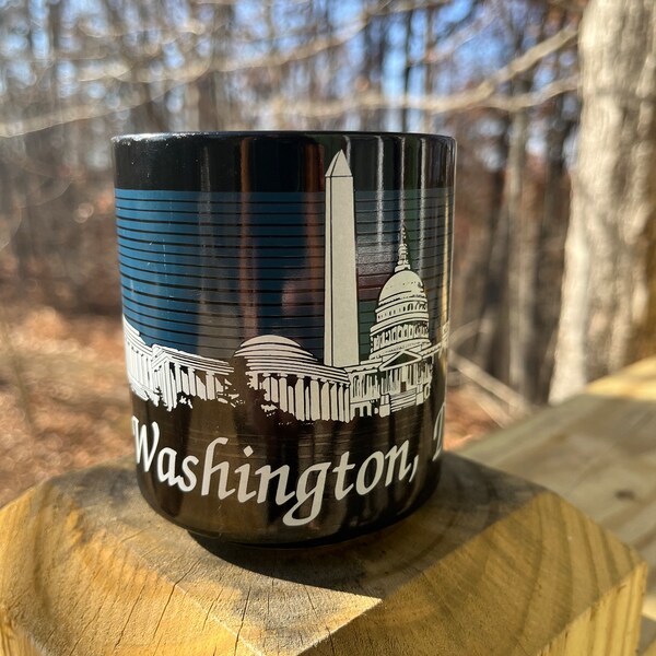 Retro 1980s Washington D.C. Coffee/Tea Mug. 1980s. Black, White, Navy-Blue Vintage Mug.