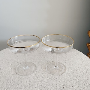 2 x Ripple Nordic Champagne Saucers Martini Dessert Cocktail Glass With Gold Edges Rims 200mL