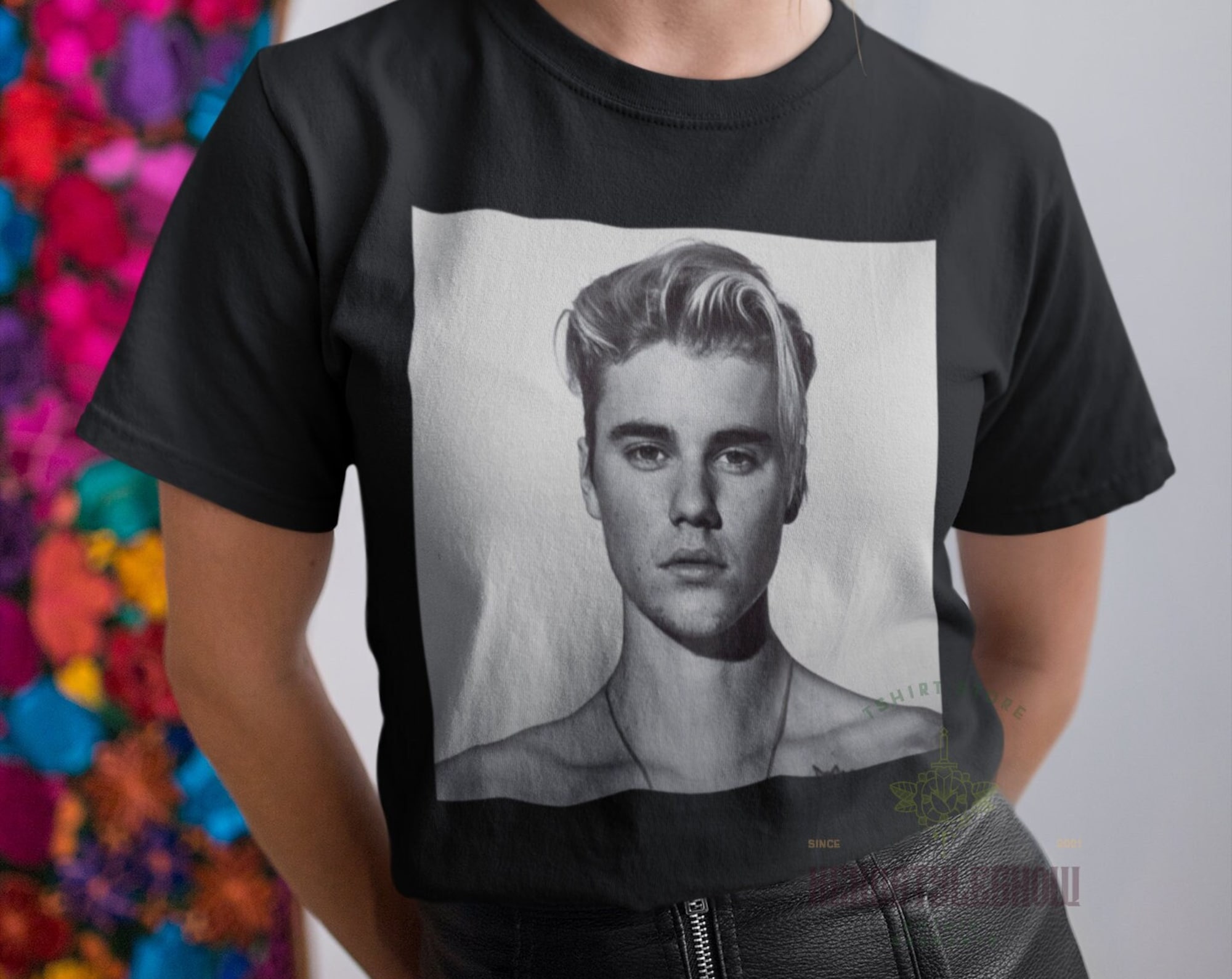Discover Vintage Justin Bieber Singer Shirt