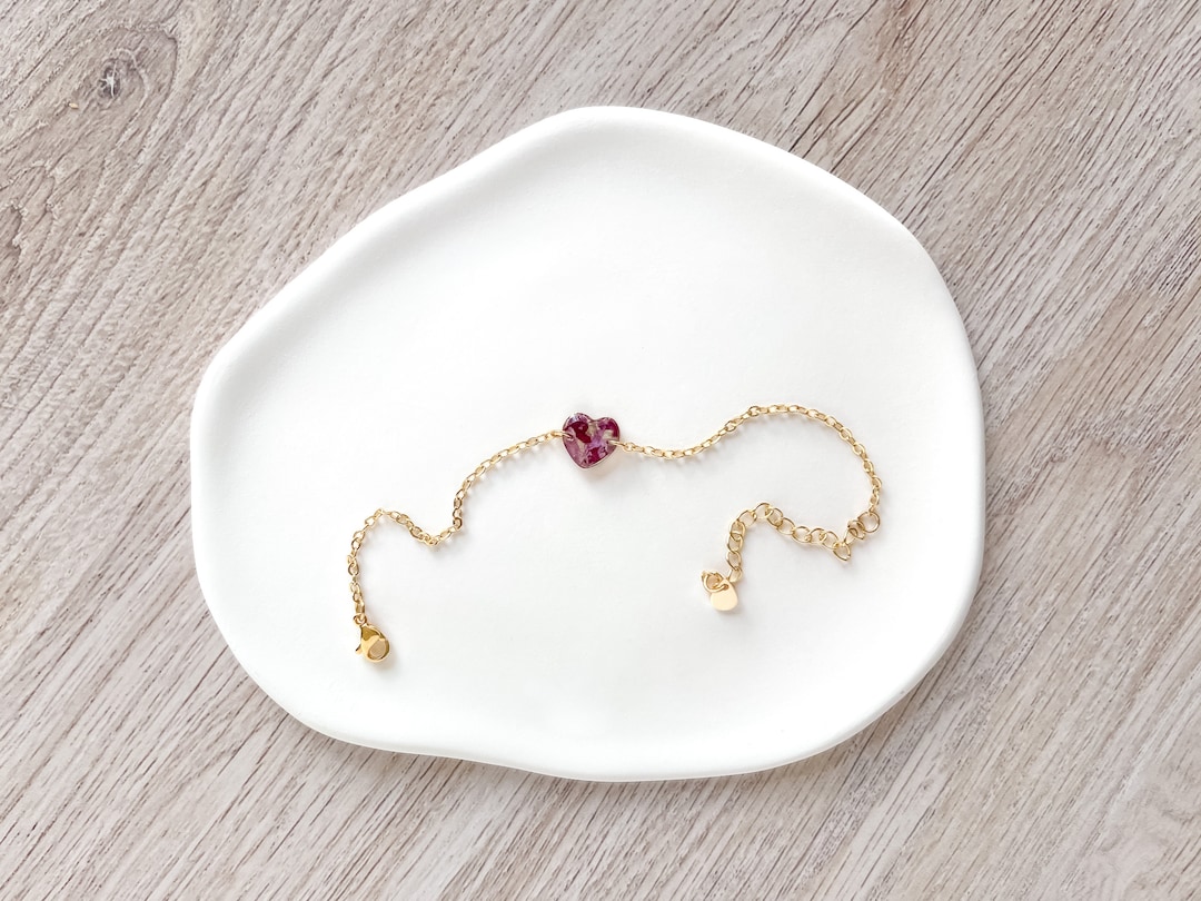Heard Shaped Rose Petal Bracelet Dainty 18k Gold Bracelet Pressed Flower Botanical Resin Jewelry Fitted Adjustable Bracelet Etsy