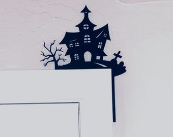 Halloween Spooky House Door Topper