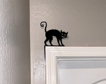 Black Cat figurine door topper with yellow eyes wall decoration lazy corner cat Black Cat figurine door topper with yellow eyes wall decoration lazy corner cat