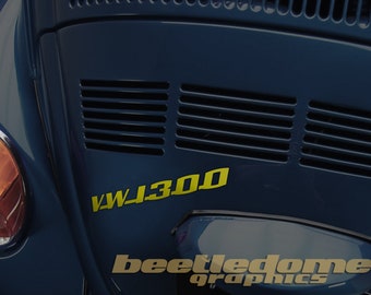 Naklejka winylowa VW Decklid Emblem CC Script Bug Ghia 1200 1300 1600 1641 1776 Silnik CC