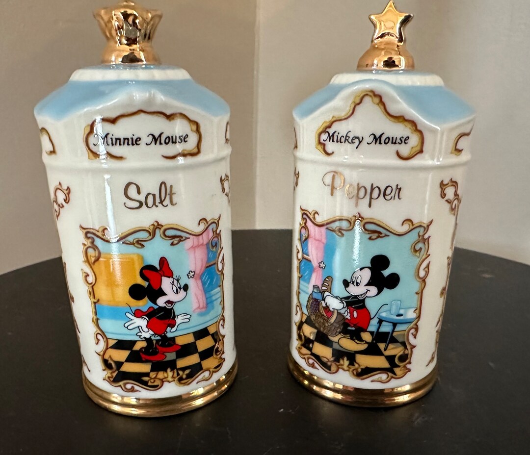 Vintage Mickey And Minnie Salt And Pepper Shakers