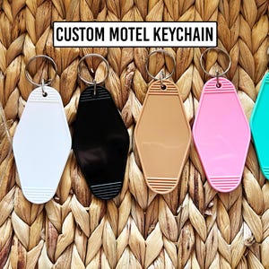Personalized Motel Keychain - Retro Hotel Keyring - Customized Keychain Gift - Stocking Stuffer Keychain for Christmas