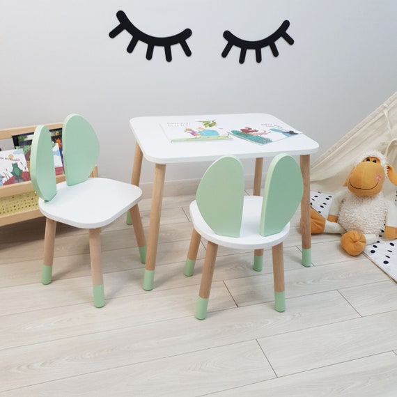 Juego de mesa y silla de madera para niños pequeños: mesa para niños y silla  de conejito, escritorio y silla de madera para niños, mesa y silla de  actividades Montessori 