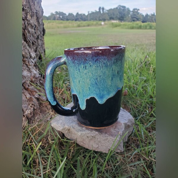 10 oz Handmade Ceramic Stoneware Mug / Cup