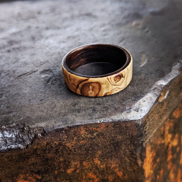 Oliven esche Ring • Made in Tasmanien • Holzring