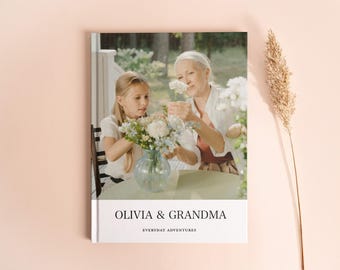 Grandma Photo Album – Personalized Memory Book Gift from Grandkids – Custom Family Photo Book for Mother’s Day