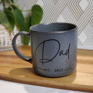 Dad Coffee Cup, Dad Mug, Dad established 2022 2023 2024, New Dad Gift, Christmas gift for Dad, Pregnancy Announcement, Speckled Mug