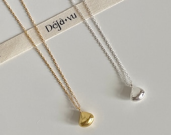 Minimalist Gold/Silver Bean Pendant Necklace | Waterproof Dainty Gold Plated Charm Necklace | Simple Statement Chain Necklace | Gift For Her