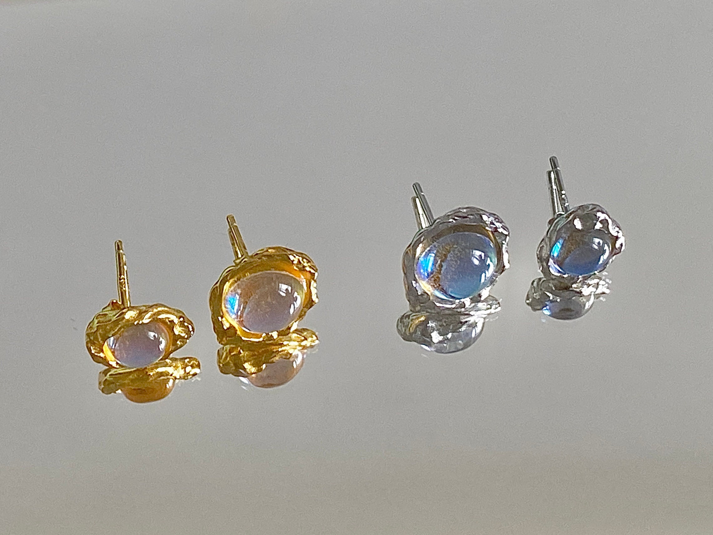 24K 995 Pure Gold Ear Hangings with CZ & Blue Color Stones for