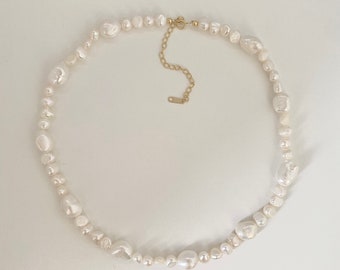 Collar barroco de perlas de agua dulce con cuentas / Gargantilla / Collar de perlas de agua dulce de marfil natural clásico hecho a mano / Gargantilla de perlas barrocas / Regalo
