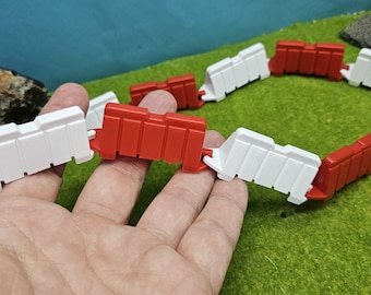 Confezione da 10 barriere rosse/bianche per cantiere degli gnomi - barriere da cantiere in miniatura per cantiere degli gnomi, scherzi degli gnomi, pista da corsa e molto altro.