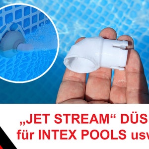 Könnte beinhalten: Weiße Pool-Düsen aus Kunststoff für Intex-Pools. Die Düse ist so konzipiert, dass sie einen starken Wasserstrom zum Schwimmen und Wasserspielen erzeugt.