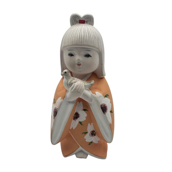 鈴木佳世さん|陶器製 女の子と鳥の置物 【公式通販】 鈴木佳世さん|陶器製 女の子と鳥の置物 【公式通販】
