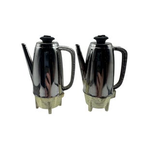 VTG MCM Coffee Percolator Salt & Pepper Shakers Retro Look Plastic