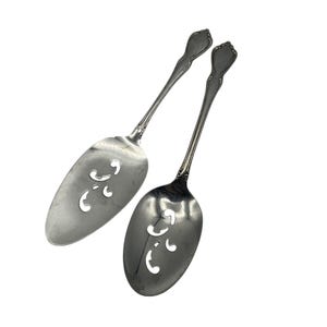 Oneidacraft Deluxe Stainless Steel Pierced Serving Spoons Spatchula  Set Of 2