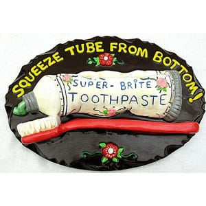 Pasta de dientes Super Brite vintage hecha a mano para colgar en la pared, cerámica, dentista, raro