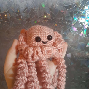 No-Sew Crochet Jellyfish Pattern - Jerry the Jellyfish Crochet Pattern