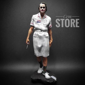 Nurse joker 1/6 scale Total 35cm height collectible image 1