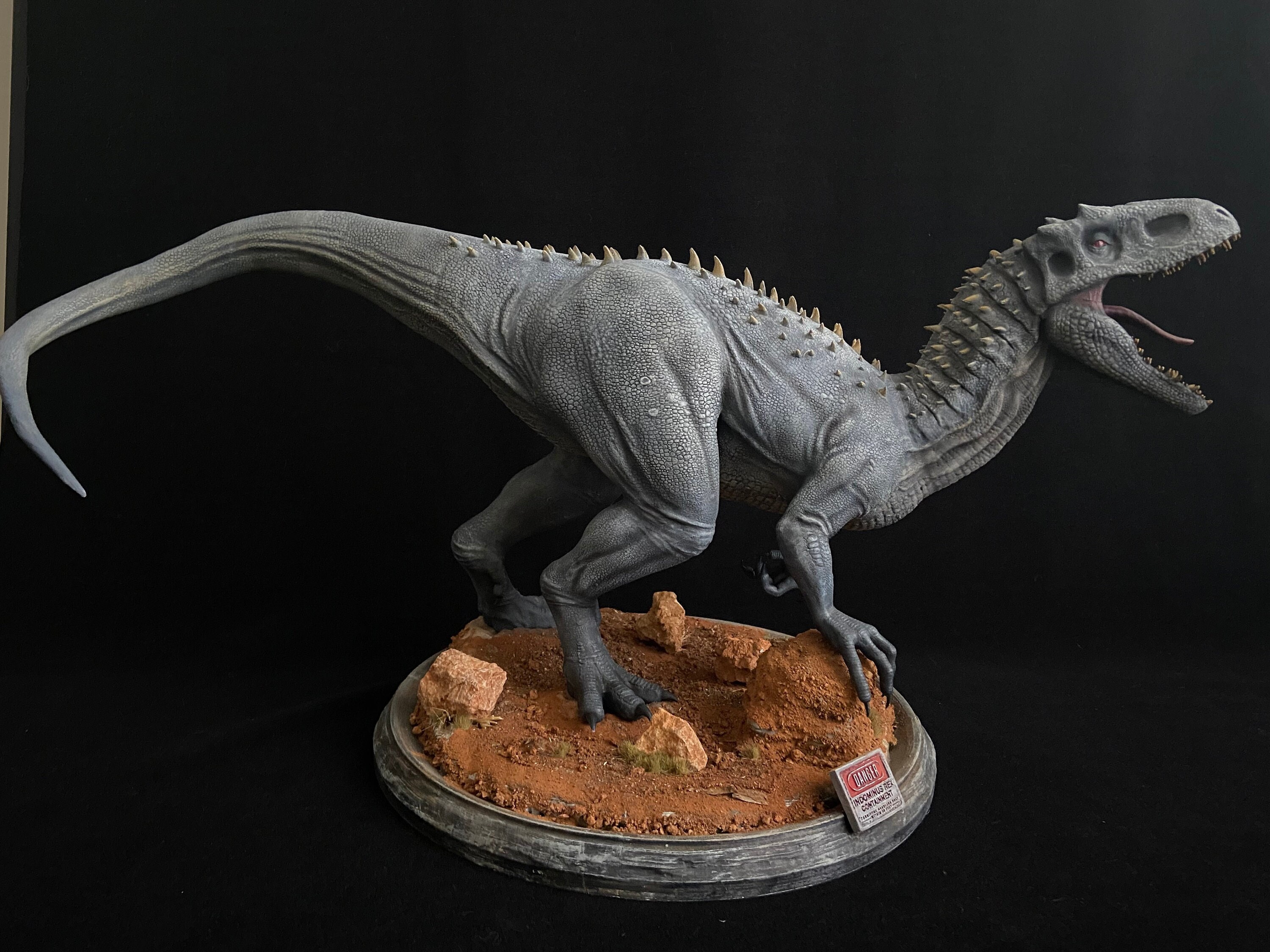 Figurine Jurassic World Carchadontosaurus pas cher