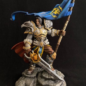 Warcraft Varian Wrynn statue 1/8 Scale Total38cm collectible image 4