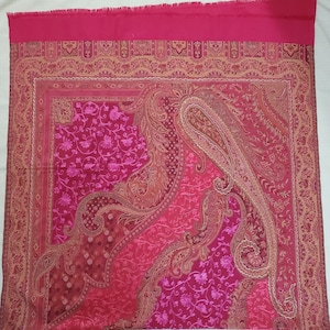 Pashmina shawl