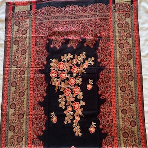 Pashmina shawl