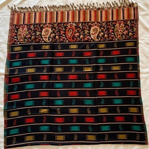 Pashmina shawl