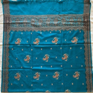 Pashmina shawl