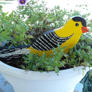 Golden Finch Yard Decoration: Handcrafted Garden Stake