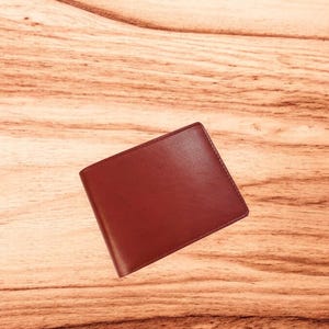Cartera de cuero para hombre, billetera plegable RFID, segura y duradera, con capacidad adicional, regalo para hombre, billetera minimalista/tarjetero artesanal, color rojo
