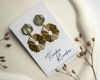 Statement Ohrringe aus Polymer Clay | mit vielen Golddetails | Handgemachte Hängeoohrringe | Boho | hexagon | Festival-Schmuck | Chiara