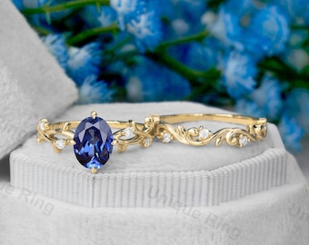 Oval Cottagecore Sapphire Engagement ring set for natural theme wedding，Twig and Leaf Engagement Ring | Anniversary ring