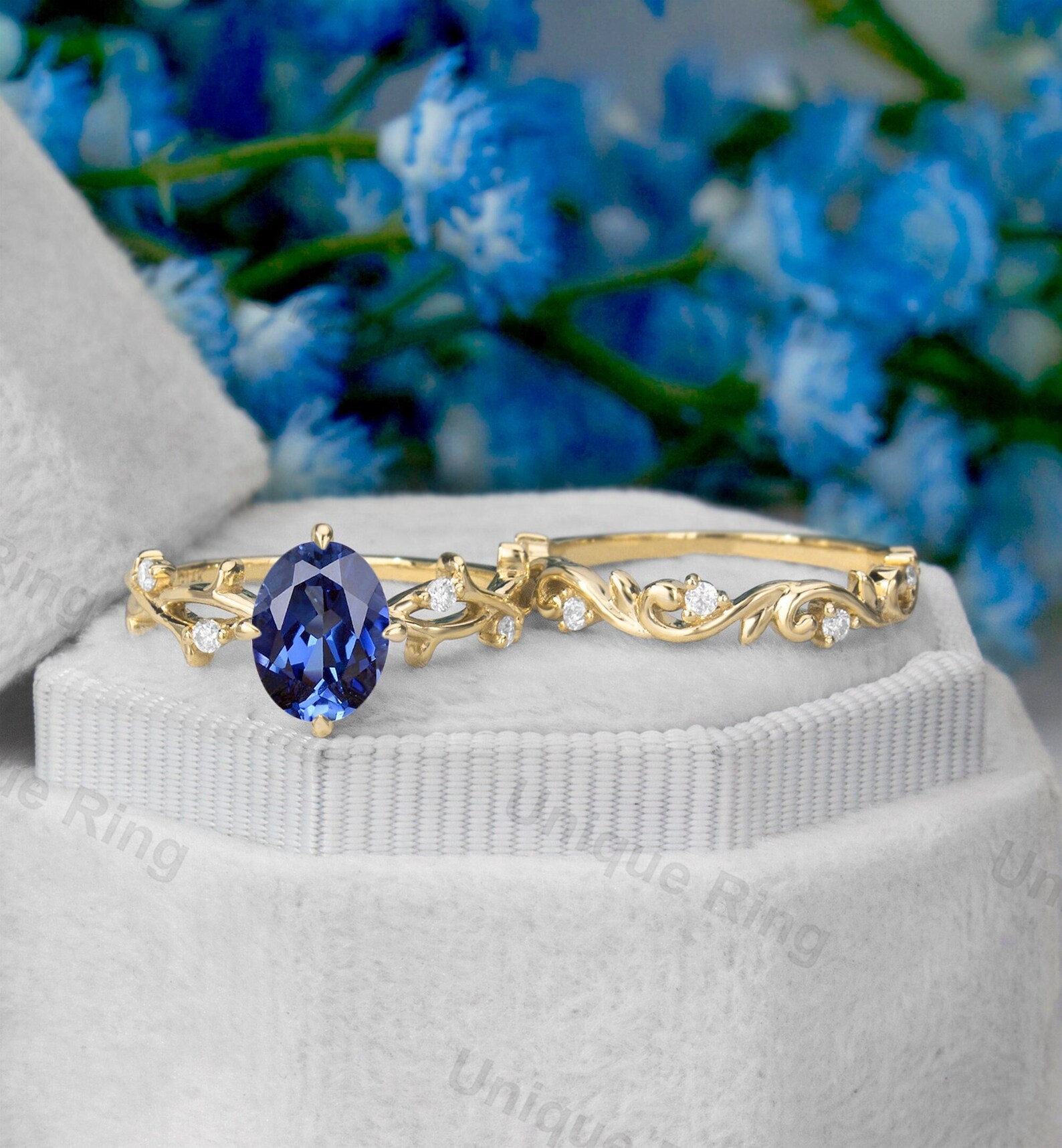 Oval Cottagecore Sapphire engagement Ring Set for Natural Theme Wedding ...