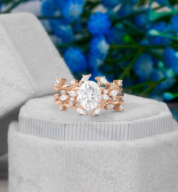 Oval moissanite 2024 engagement rings etsy